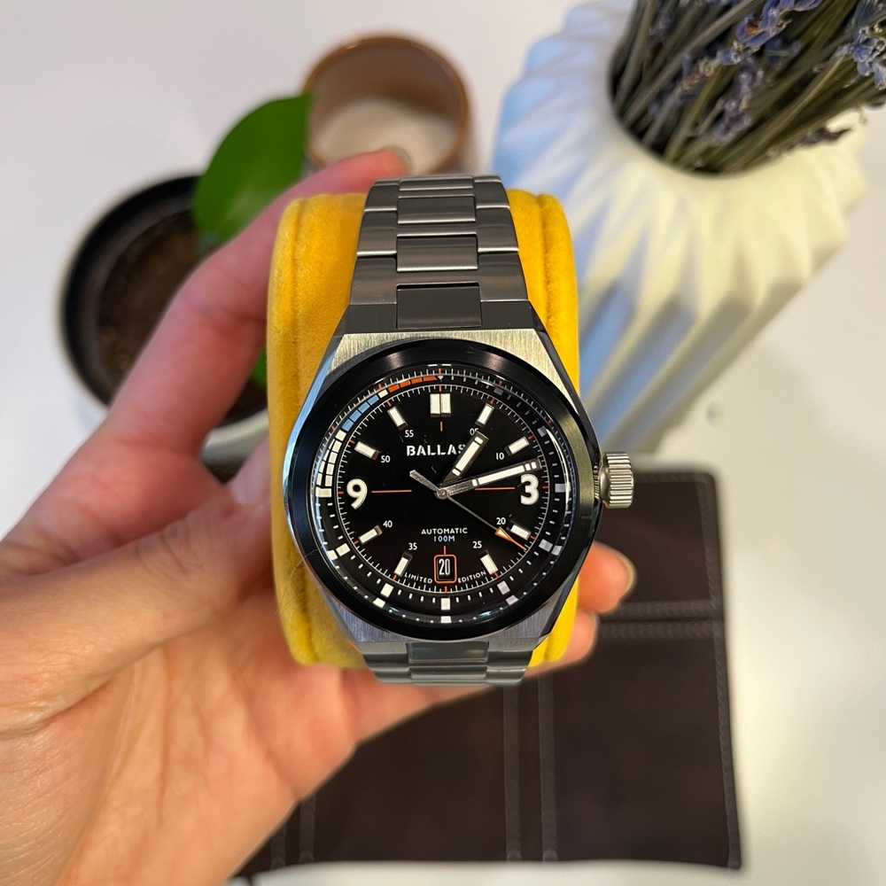 Ballast Valiant Rickover